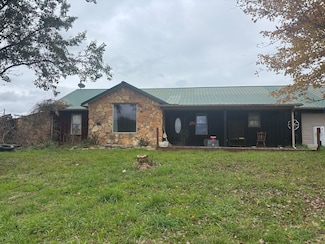 2615 Hopkins Cemetery Rd, Lily, KY 40740