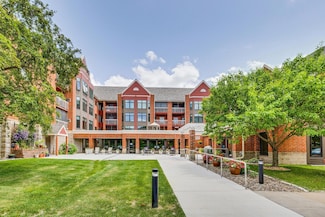 500 County Road B W Unit 307, Roseville, MN 55113