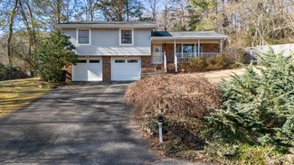 2831 Harbin Ln, Chattanooga, TN 37415