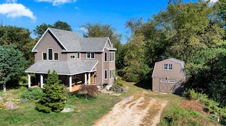 40 Czesky Rd, Gilbertville, MA 01031