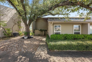 100 Lido Cir Unit B2, Lakeway, TX 78734