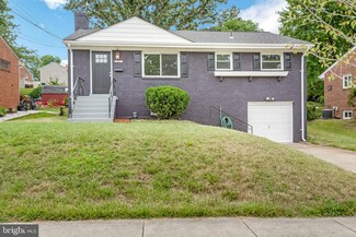 4202 Lyons St, Temple Hills, MD 20748