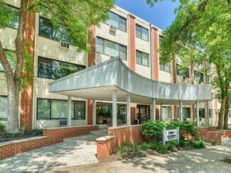 2700 W 44th St Unit 116, Minneapolis, MN 55410