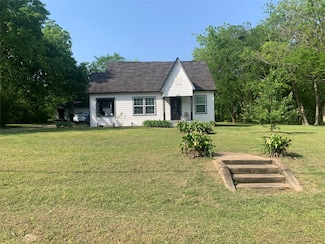 622 Canton Ave, Wills Point, TX 75169