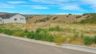 543 Vista Dr, Pocatello, ID 83201
