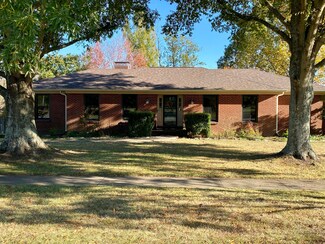 602 Kinlaw Dr, Wilmore, KY 40390