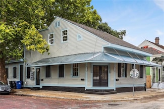 3828 Dauphine St, New Orleans, LA 70117
