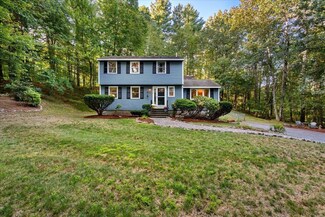 5 Hickory Hill Dr, Londonderry, NH 03053