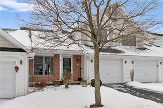 91 Genesee View Trail, Rochester, NY 14623
