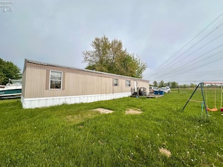 7399 W Toussaint Club Rd, Carroll Township, OH 43449