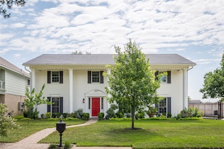 2802 Bernadette Ln, Houston, TX 77043