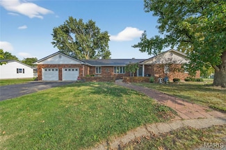 511 McWard Ct 1, Bowling Green, MO 63334