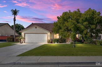 12016 Cedar Bluff Ave Unit 2, Bakersfield, CA 93312