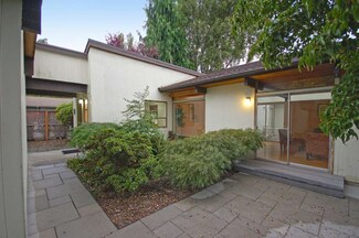 1417 NE Brockman Place, Seattle, WA 98125