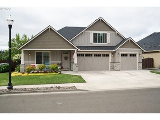 16513 NE 98th St, Vancouver, WA 98682