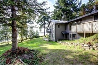 502 Fort Gate Rd, Nordland, WA 98358