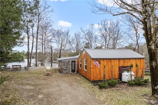 144 Kasoag Lake Rd, Altmar, NY 13302