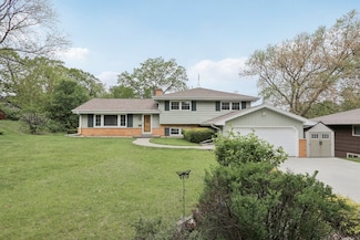 620 S Greenfield Ave, Waukesha, WI 53186