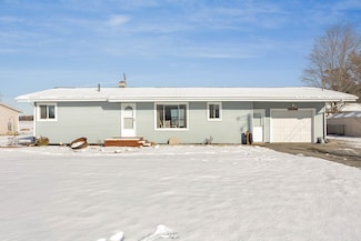 544 W North Union Rd, Auburn, MI 48611