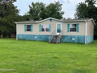 104 Ann St, Chocowinity, NC 27817