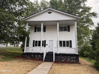 1096 Caroline St, Nanty Glo, PA 15943