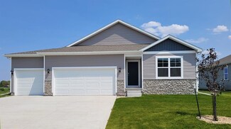 1113 Michael St SE, Bondurant, IA 50035