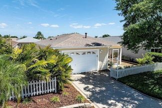 1667 Osprey Ave, The Villages, FL 32162