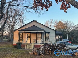 1102 5th Ave, Athens, AL 35611