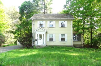 63 Kellogg St, Framingham, MA 01701