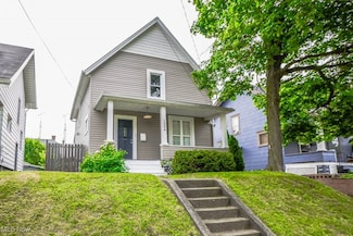 1004 Clarendon Ave SW, Canton, OH 44710
