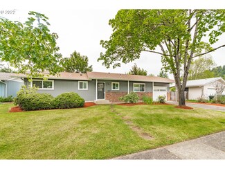 837 E 39th Place, Eugene, OR 97405
