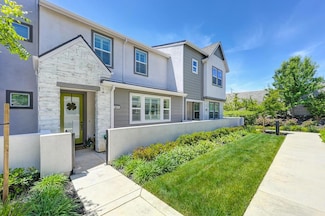 3074 Goldenvue Walk, Sacramento, CA 95833