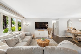56 Adam Wheeler Ln, Holliston, MA 01746
