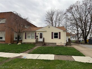 526 Laird Ave SE, Warren, OH 44484