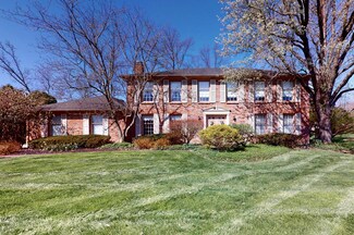 8752 Tanagerwoods Dr, Cincinnati, OH 45249
