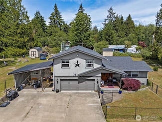 740 NW Saddle Creek Ln, Bremerton, WA 98311