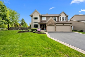 2953 Davenport Dr, West Chicago, IL 60185