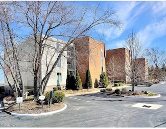 1507 Cleveland Rd E Unit 403, Huron, OH 44839