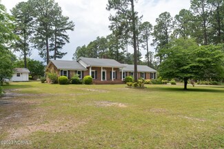122 Fairwood Rd, Rockingham, NC 28379