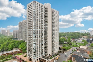 200 Old Palisade Rd Unit 7G, Fort Lee, NJ 07024