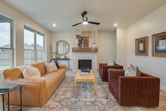 9209 NW 147th Terrace, Yukon, OK 73099