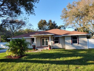 2241 32nd Ave N, Saint Petersburg, FL 33713