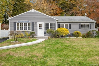 16 Meadow Rd, Montrose, NY 10548