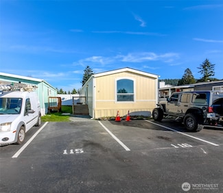210 37th St SE Unit 8, Auburn, WA 98002