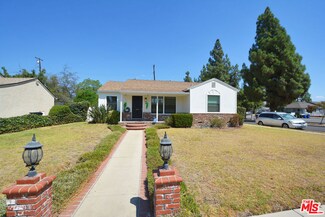 16901 Hart St, Van Nuys, CA 91406