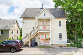 6 Crescent St, Ansonia, CT 06401