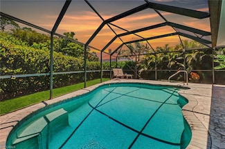 120 Heritage Way, Naples, FL 34110