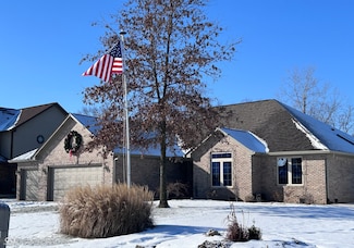 3850 S Cedar Creek Way, New Palestine, IN 46163