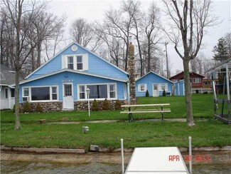 1671 Charlottes Landing, Clarence, MI 49284