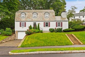 135 Reservoir Rd, Quincy, MA 02170